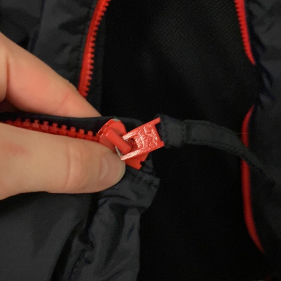 Hollister Windbreaker - Picture 6 of 9